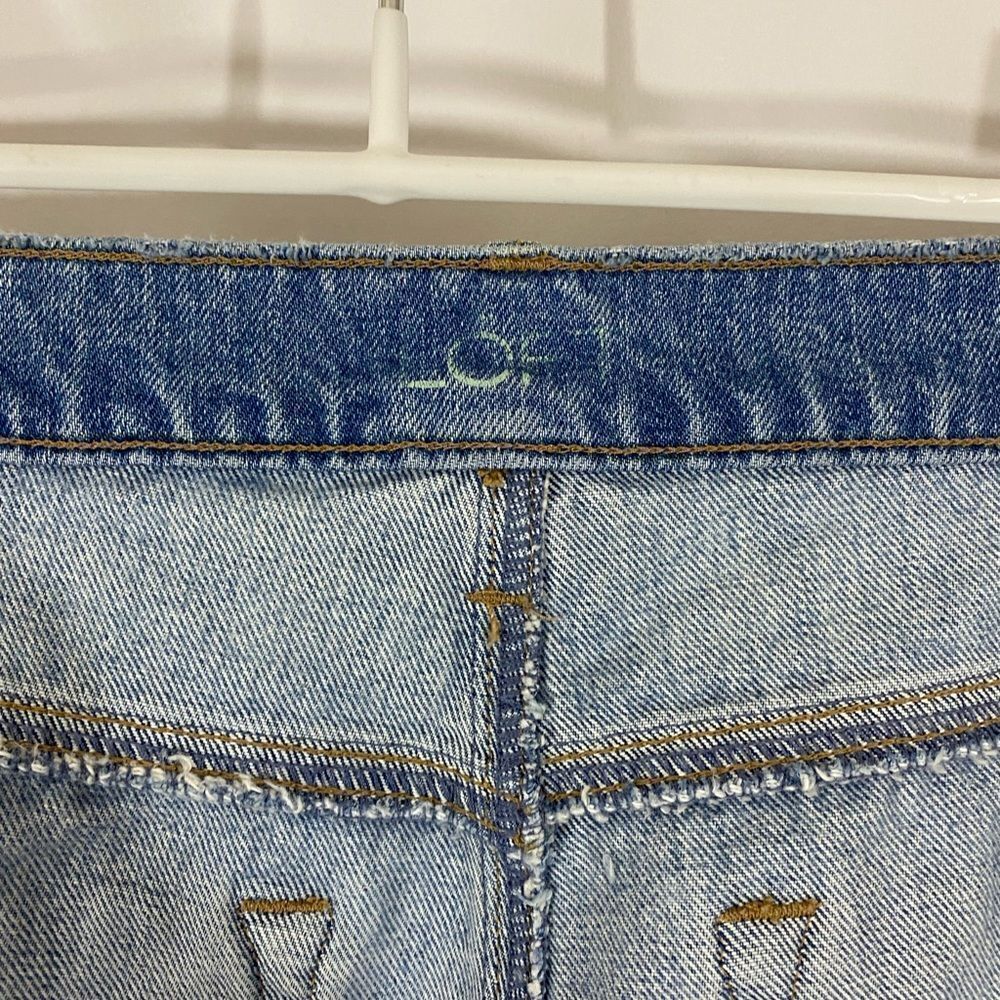 Loft Distressed Denim Shorts - Picture 5 of 6